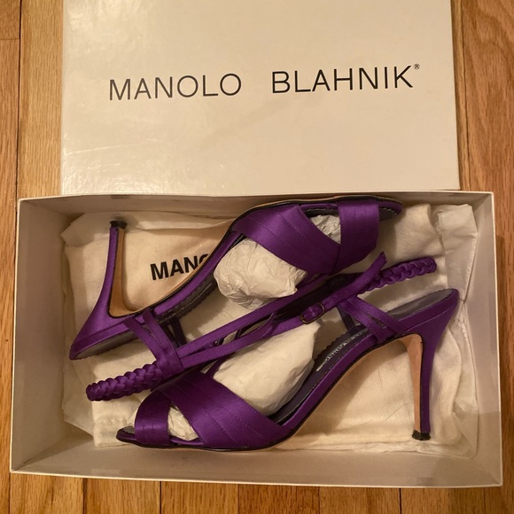 Nearly new Manolo Blahnik Purple Satin Sandals - Picture 5 of 5